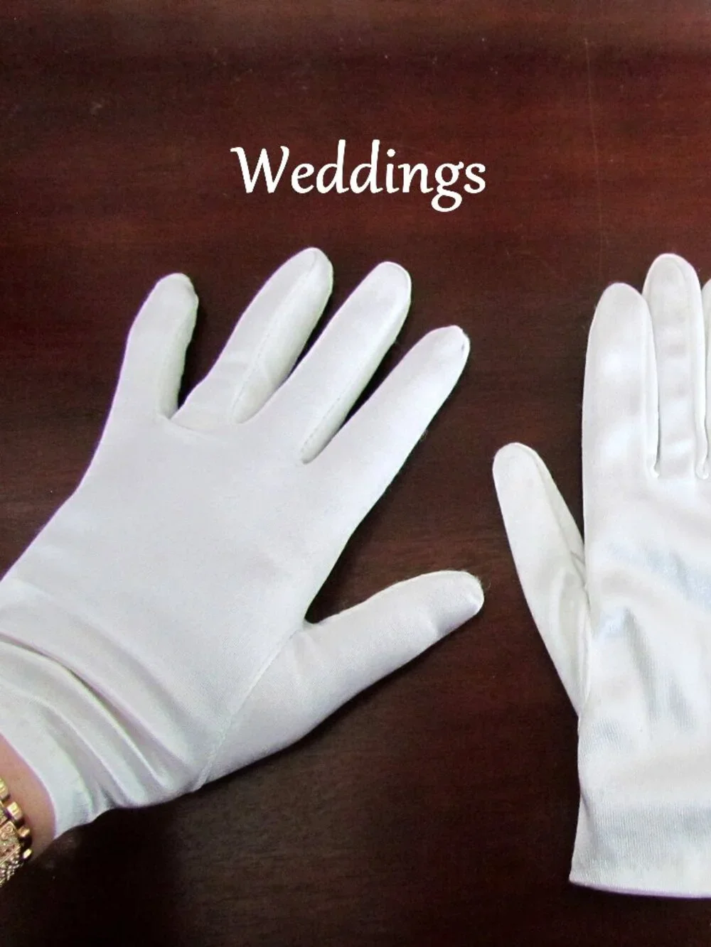 WHITE GLOVES, WOMEN'S S -M, SHINY, STRETCHY, PERFECT FIT; WEDDING, TEA PARTY EUC